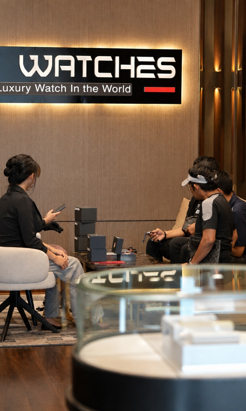Showroom PGJ Watches PIK 2