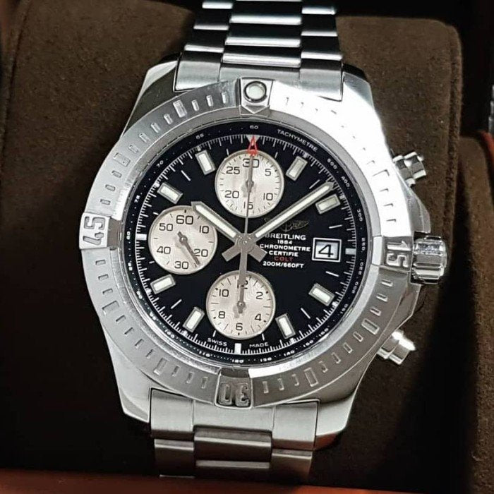 Jam Breitling Colt Chronograph : Jam Tangan Mewah Classic 2025