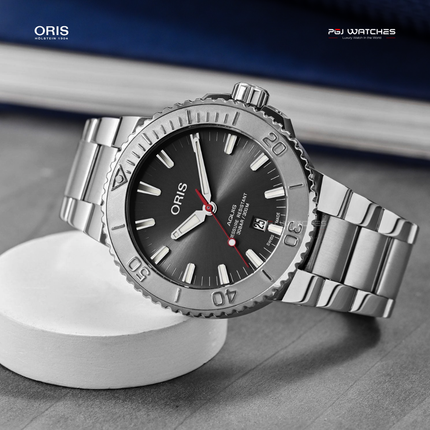 ORIS Aquis Date Relief Grey Dial Stainless Steel 43.5mm Automatic - 01.733.7730.4153.07.8.24.05PEB