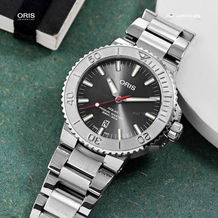 ORIS Aquis Date Relief Grey Dial Stainless Steel 43.5mm Automatic - 01.733.7730.4153.07.8.24.05PEB