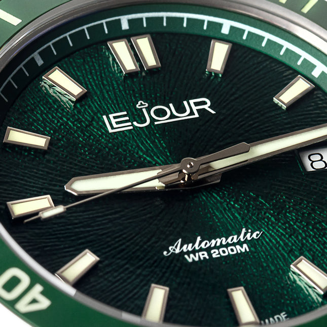 Le Jour Coral Diver Green Stainless Steel