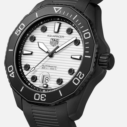TAG Heuer Aquaracer Professional 300 Date