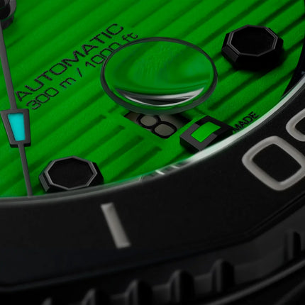 TAG Heuer Aquaracer Professional 300 Date
