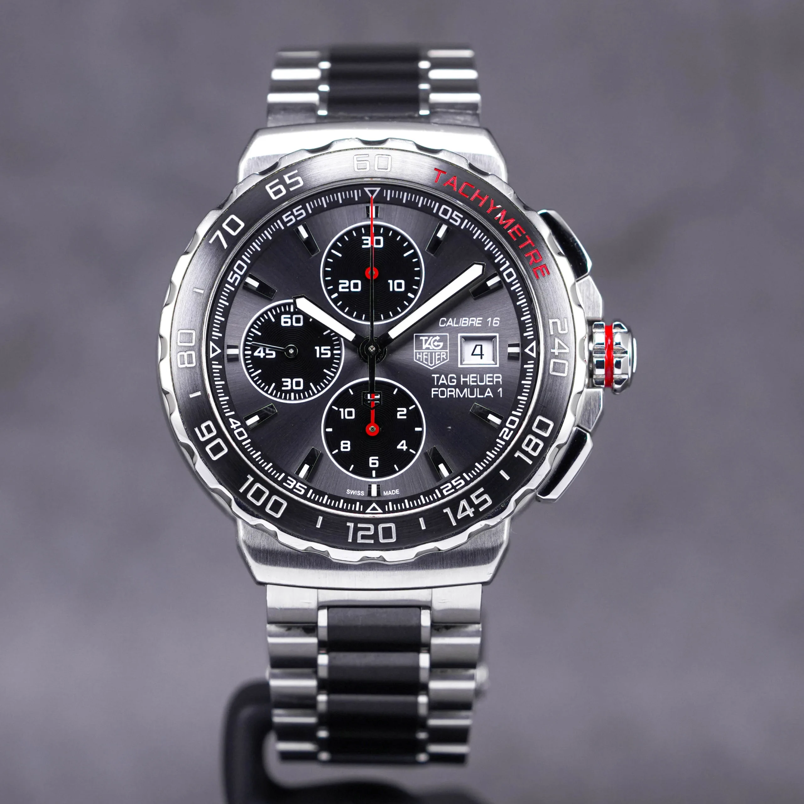 Tag heuer formula 1 caliber 16 chronomatic