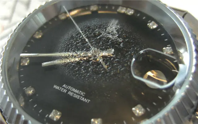 Cara mengeringkan jam tangan yang kemasukan air pgj watches Cara mengeringkan jam tangan yang kemasukan air
