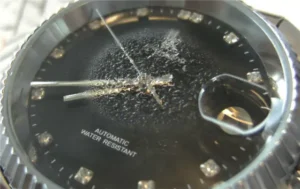 Cara mengeringkan jam tangan yang kemasukan air pgj watches Cara mengeringkan jam tangan yang kemasukan air